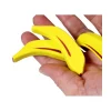 Banane en bois jaune jouet vendu à l'unité