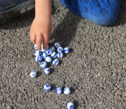 20 Billes ozone bleues et blanches 16 mm + 1 calot 25 mm