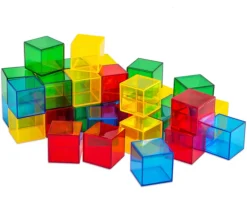 36 cubes 4 cm en plastique translucide. Jeu construction coloré