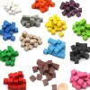 20 Cubes en bois 0.8 cm. 8x8x8 mm par couleur