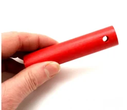Cylindre long 10 cm diam 2 cm en bois rouge