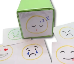 Dé géant vert faces modifiables 15,5 cm personnalisable à volonté