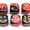 Dé 16 mm effet métallisé noir rouge points dorés