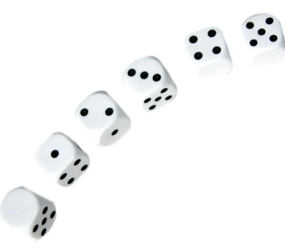 Dé 16 mm 1 face neutre et 5 faces points plastique