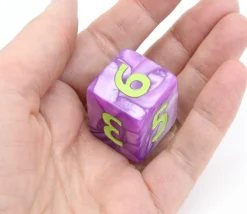 Dé 25 mm violet nacré de 1 à 6 pour jeux