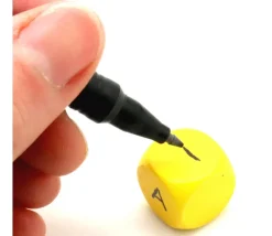 Dé neutre vert 16 mm en bois sans marquage hêtre à l'unité