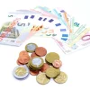 Euros factices 44 pièces et billets (22 pièces Re-plastique et 22 billets papier) pour jeux