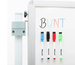 4 Feutres effaçables avec brossette pour ardoise ou tableau blanc