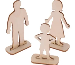 6 Figurines famille en bois naturel