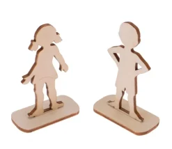 6 Figurines famille en bois naturel