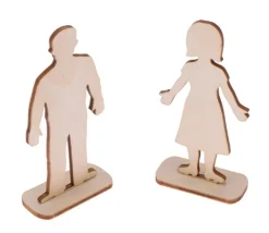 6 Figurines famille en bois naturel