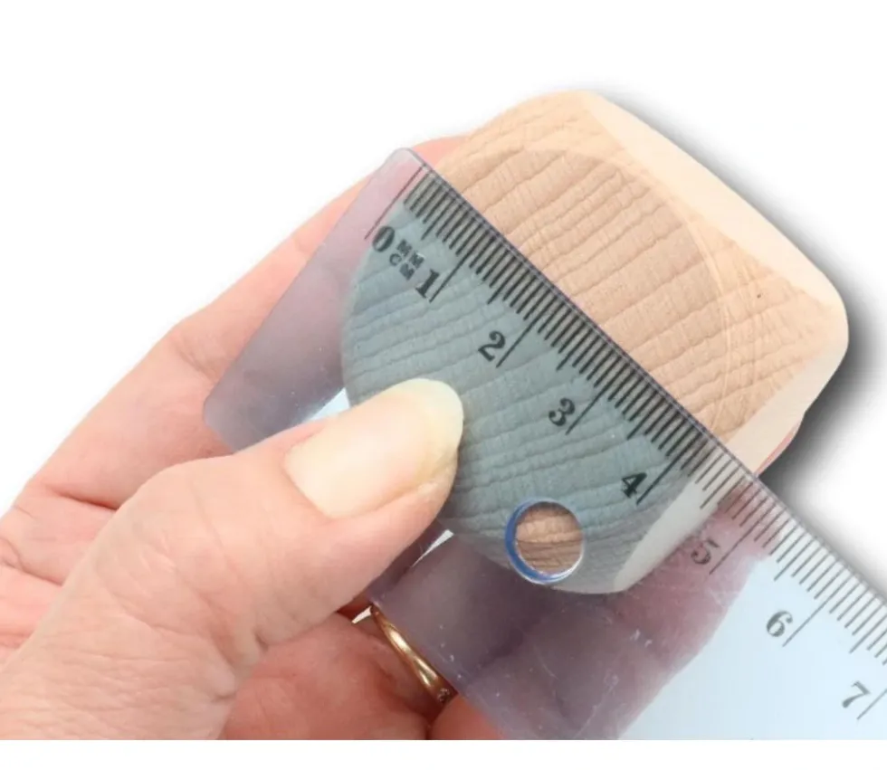 Grand dé vierge 42 mm en bois naturel neutre 4.2 cm