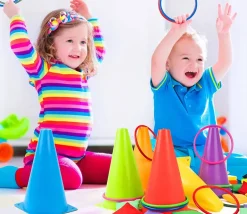 KIT Jeux adresse 26 pièces : cônes, anneaux, mini sacs de lancer