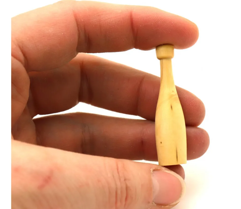 Mini bouteille en bois - pion 12 x 45 mm