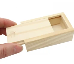 Mini coffret bois avec glissière 8.3 x 5.1 x 2.7 cm