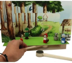 Mini théâtre en bois Petit Chaperon rouge