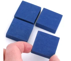 Pavé 34 x 34 x 10 mm jeton bleu vintage carré épais