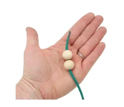 50 perles en bois hêtre 1.5 cm - trou de 0.4 cm