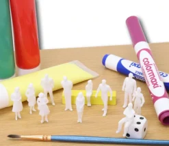 120 personnages miniatures à peindre