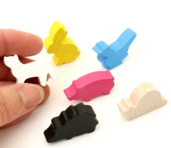 Pion Chat blanc en bois pour jeu 30x19x8 mm