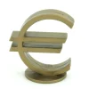 Pion euro doré 25 x 39 mm