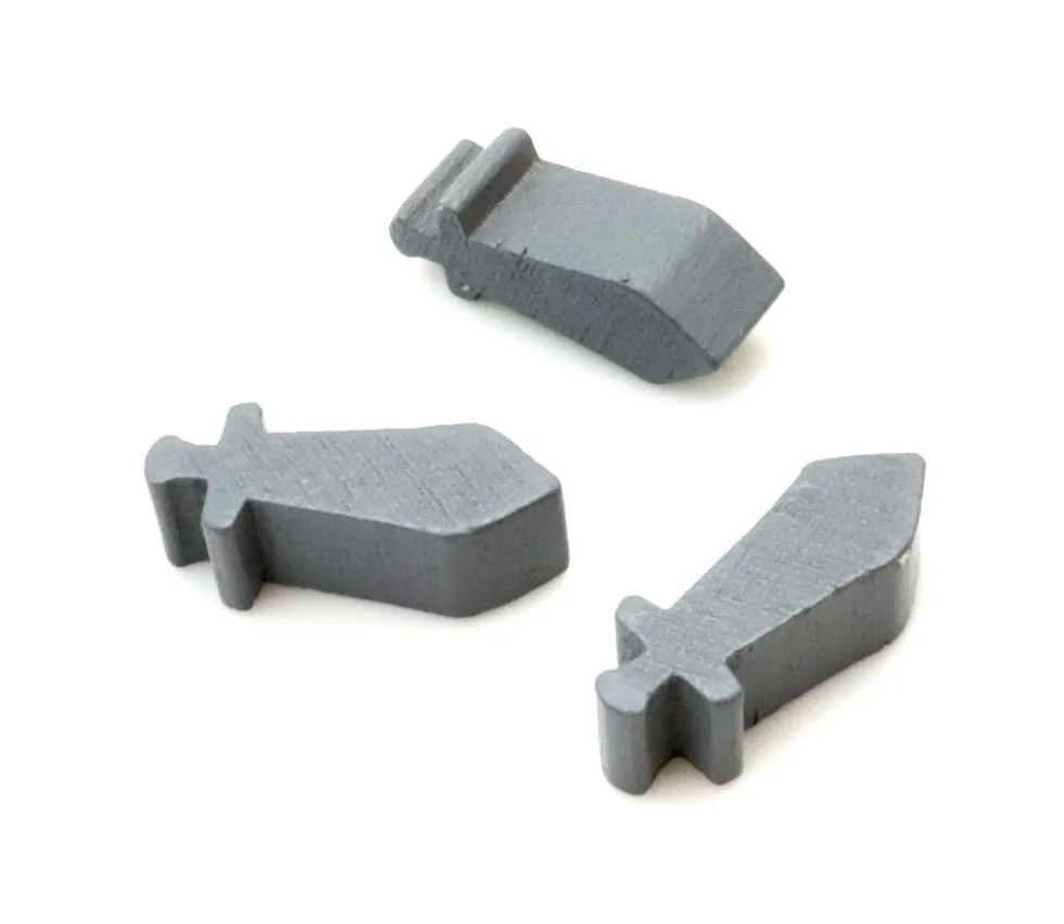 Pion épée en bois gris 24 x 8 X 8 mm arme