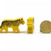 Pion tigre tacheté jaune et noir en bois pour jeu 40 x 22 X 8 mm