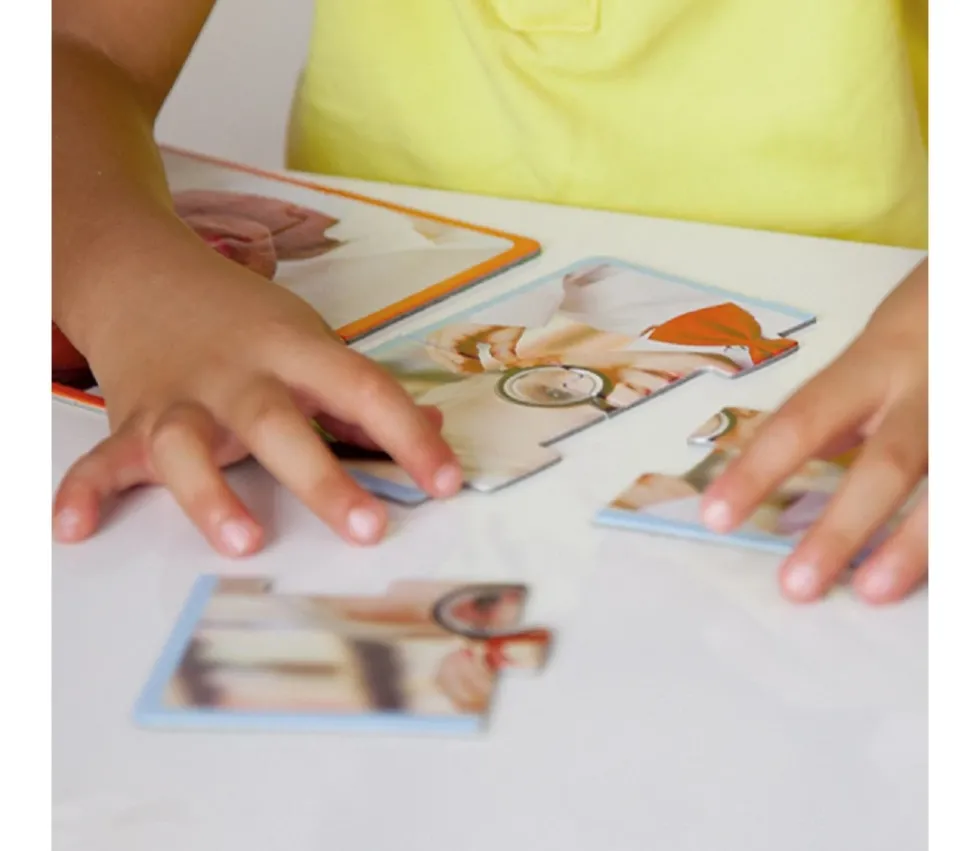 12 Puzzles Les enfants heureux du monde - 3, 4 et 6 pièces
