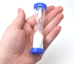 Sablier de jeu 3 minutes - Bleu ou rouge - 9.8 cm MM