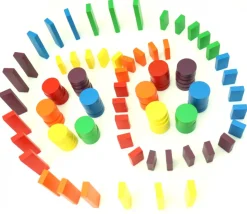 Sachet 108 Jetons jeux bois multicolores : rond, petits rectangles et grands rectangles pour mise
