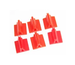 Support pion rouge avec pince 17x19x10 mm - Bioplastique