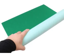 Tapis de cartes vert 40 x 60 cm feutrine dos latex