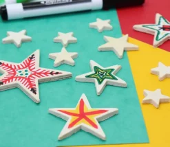 11 étoiles bois plates différentes tailles de 2.3 cm à 7.5 cm neutres